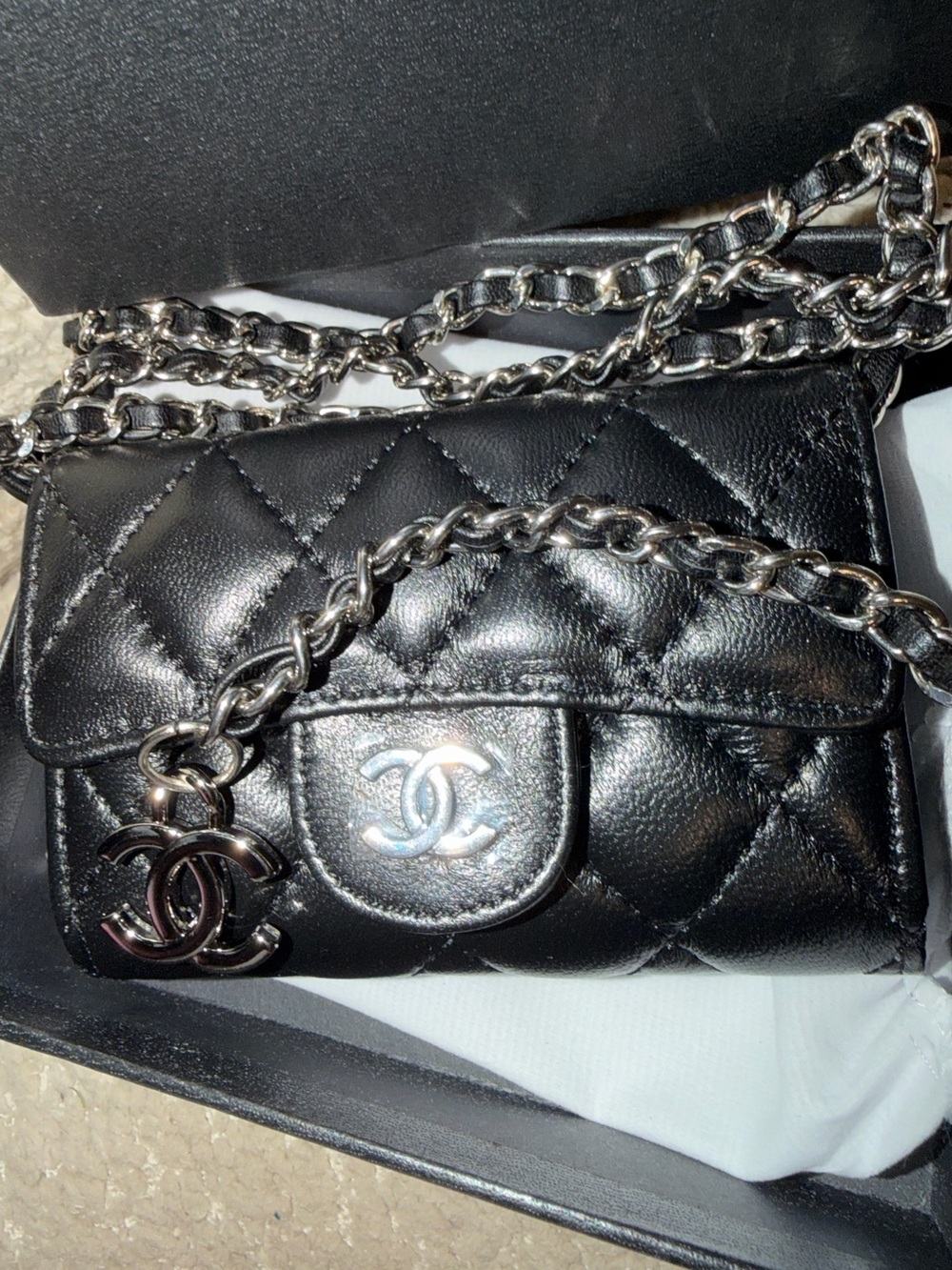 FashionBlack Quilted Mini Flap Wallet on Chain